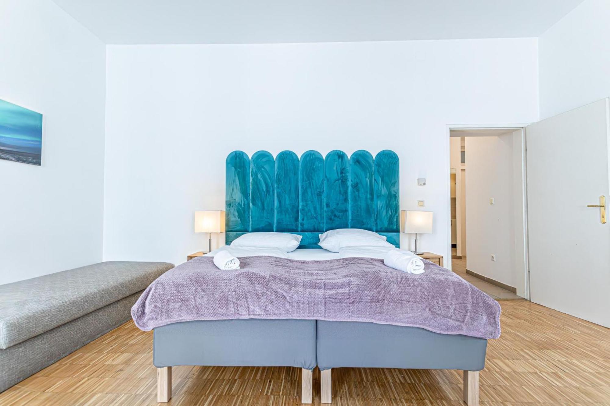 4 Stylish Suitable For Long * Wien